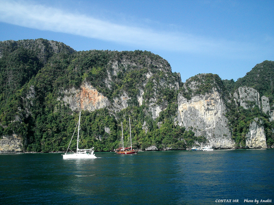 05.12.31.ToPhiPhi7.jpg