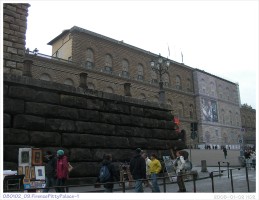 080102_09.FirenzePittyPalace-1